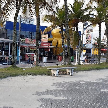 Biwa Condominio Cm Piscina, 1Garagem, Wi-Fi 300 Mega, Central De Vigilancia Remota , Centro Do Guaruja Proximo A Praia E Comercio, Horarios Check-In E Check-Out Flexiveis Buitenkant foto