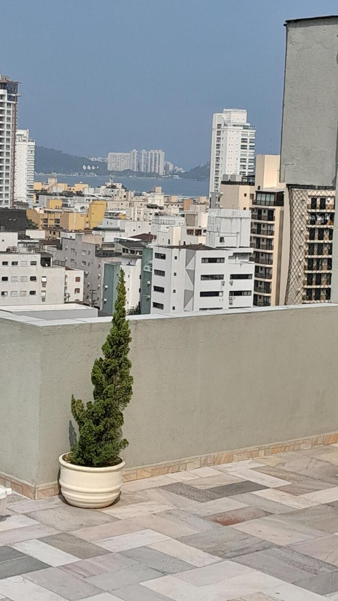 Biwa Condominio Cm Piscina, 1Garagem, Wi-Fi 300 Mega, Central De Vigilancia Remota , Centro Do Guaruja Proximo A Praia E Comercio, Horarios Check-In E Check-Out Flexiveis Buitenkant foto